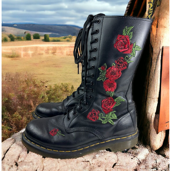*Flawed Doc Dr. Marten 1914 Vonda Leather Lace up Embroidered Rose Boots US 10 - Picture 15 of 15